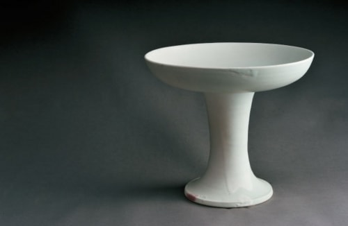 白磁筒描高杯　径32×高28cm