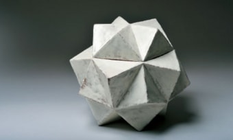 縦24cm×横24cm×高20cm