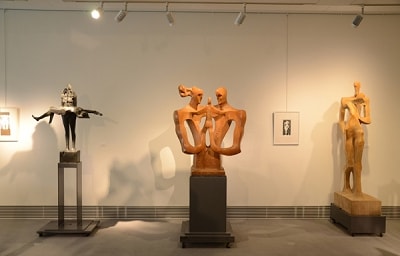 重岡 建治 展