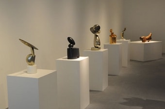 鈴木 丘 展