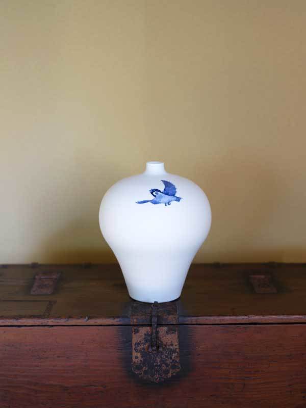 染付花器 雀 径13.5×高27.5cm